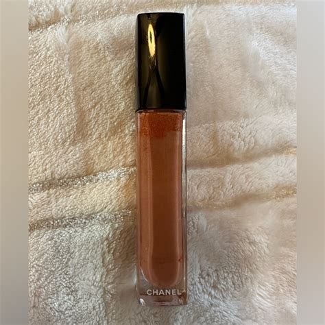 gloss chanel 46|Chanel gloss insouciance.